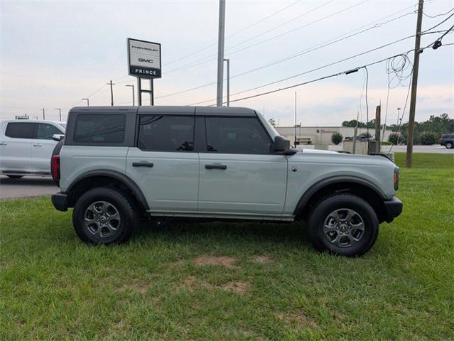 Photo of 2023 Cactus Green / Gray Ford Bronco