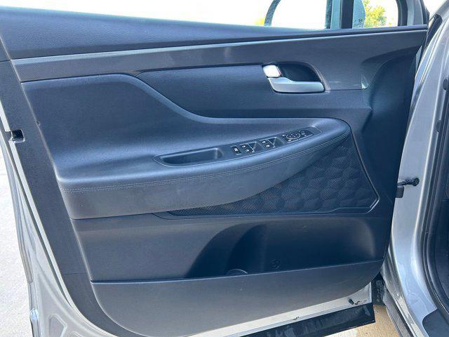 Photo of 2023 Shimmering Silver Hyundai SANTA FE