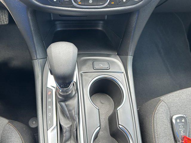 Photo of 2022 Mosaic Black Metallic Chevrolet Equinox