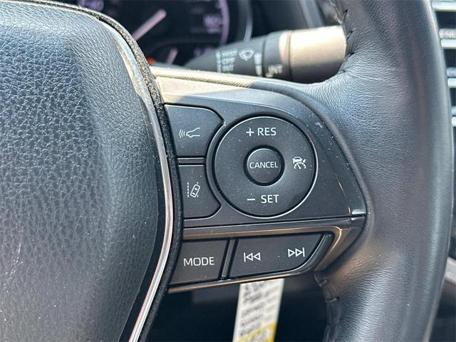 Photo of 2020 Super White Toyota Camry