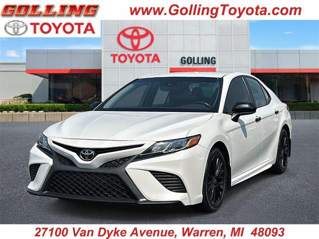 Photo of 2020 Super White Toyota Camry