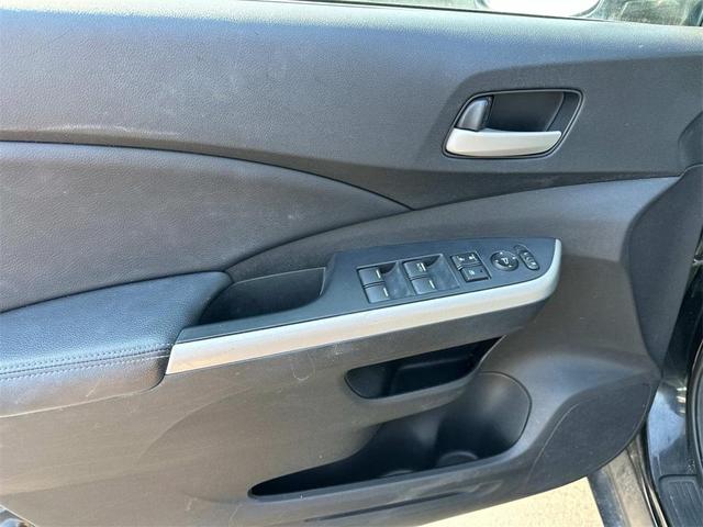 Photo of 2014 Crystal Black Pearl Honda CR-V
