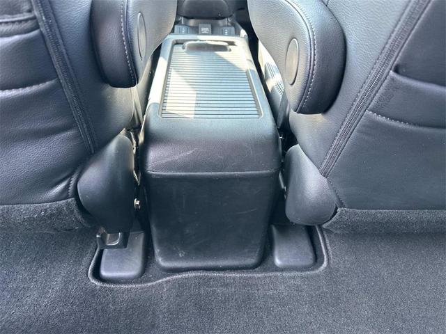 Photo of 2014 Crystal Black Pearl Honda CR-V