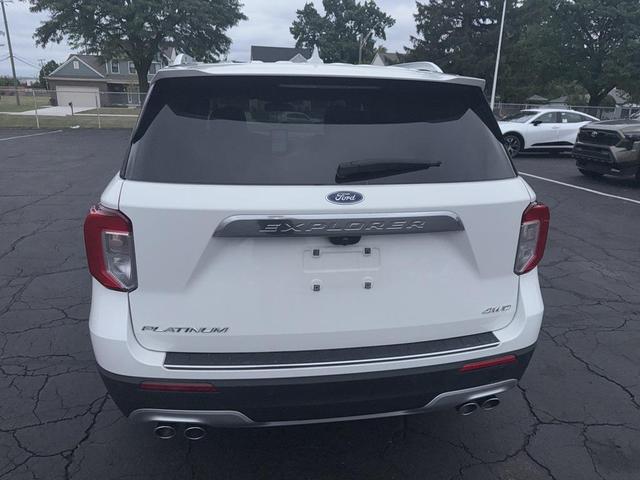 Photo of 2022 Star White Metallic Tri-Coat Ford Explorer
