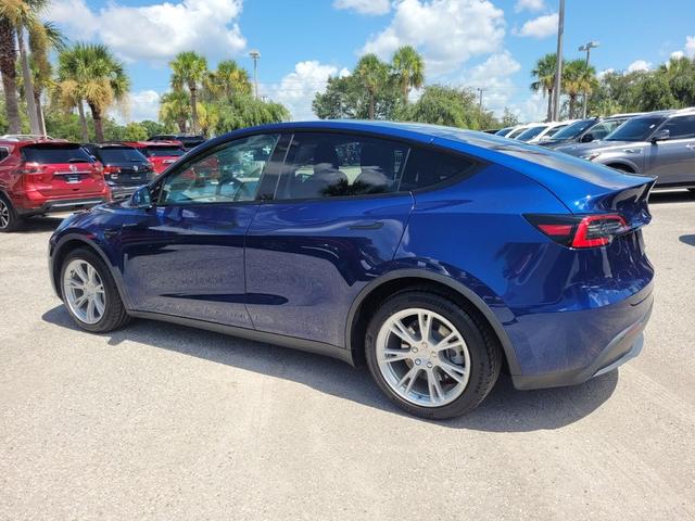 Photo of 2021 Blue Tesla Model Y