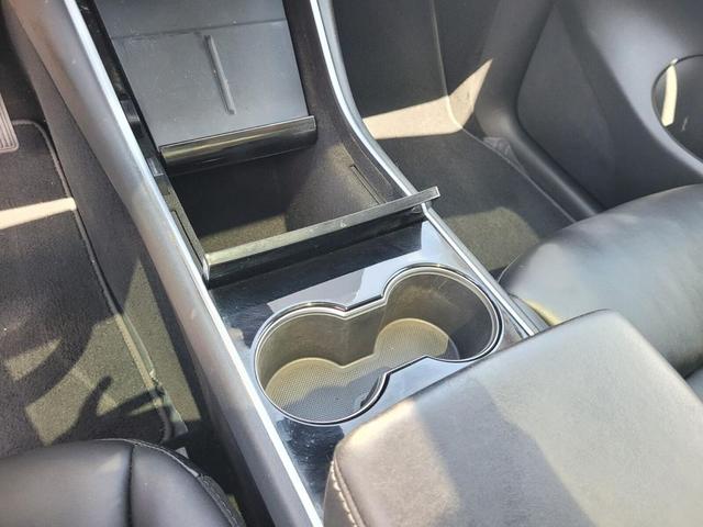 Photo of 2021 Blue Tesla Model Y