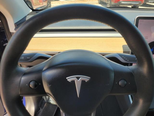 Photo of 2021 Blue Tesla Model Y