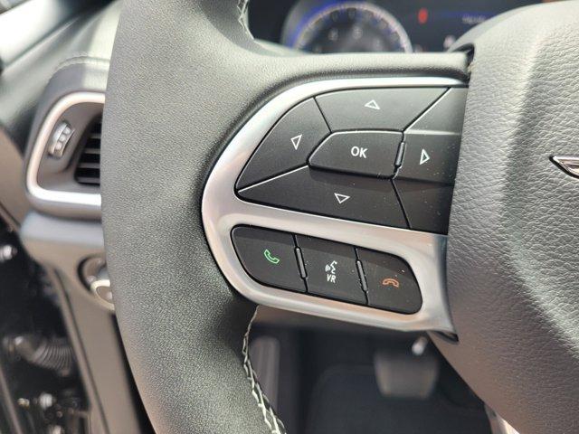 Photo of 2025 Diamond Black Chrysler Pacifica