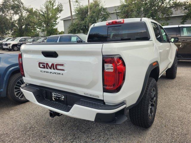 Photo of 2025 Summit White GMC Canyon