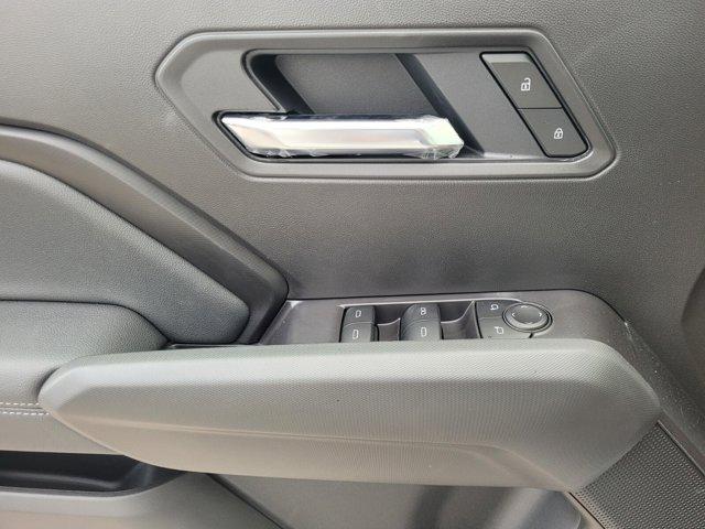 Photo of 2025 Summit White GMC Canyon