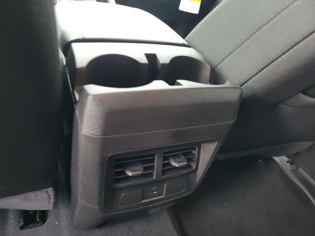 Photo of 2025 Summit White GMC Canyon
