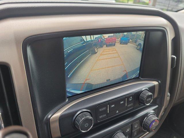 Photo of 2016 Deep Garnet Metallic GMC Sierra 2500