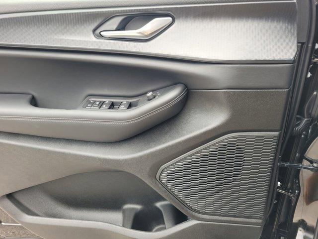 Photo of 2025 Diamond Black Jeep Grand Cherokee L