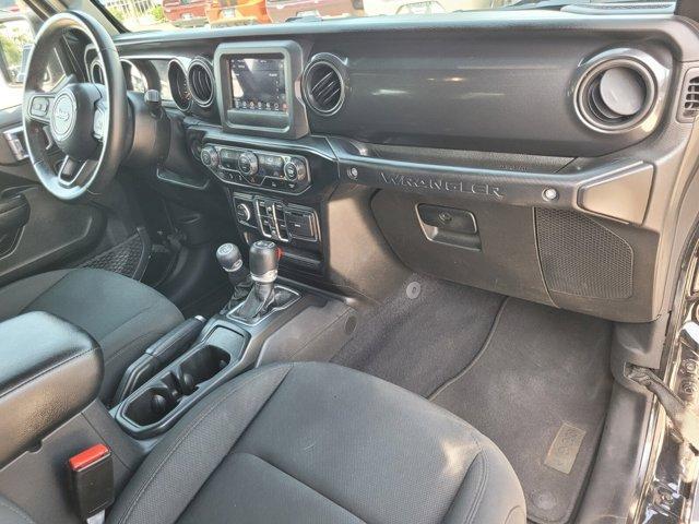 Photo of 2021 Black Clearcoat Jeep Wrangler Unlimited