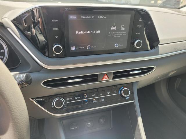 Photo of 2023 Onyx Black Hyundai SONATA