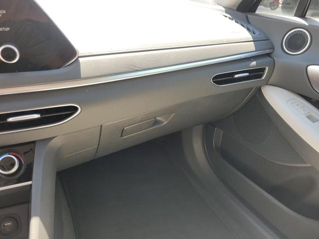 Photo of 2023 Onyx Black Hyundai SONATA