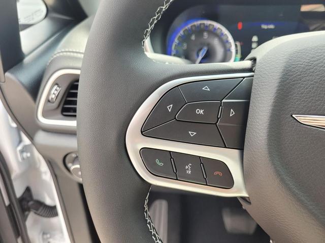 Photo of 2026 PW7 Chrysler Pacifica