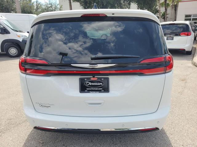Photo of 2026 PW7 Chrysler Pacifica
