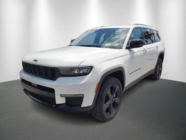 Photo of 2025 Bright White Clearcoat Jeep Grand Cherokee L