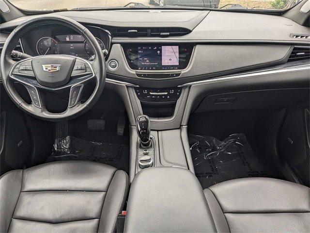 Photo of 2024 Silver Metallic Cadillac XT5