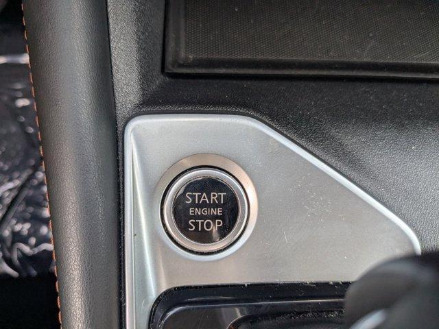 Photo of 2020 Black Nissan Altima