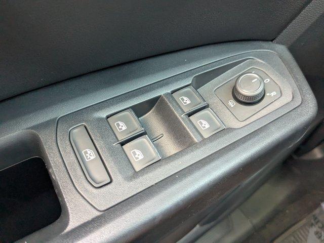 Photo of 2019 Platinum Gray Metallic Volkswagen Atlas