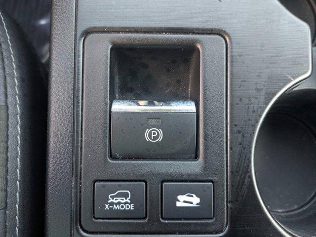 Photo of 2018 Ice Silver Metallic Subaru Outback