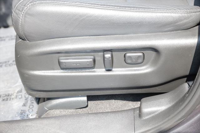 Photo of 2022 Gray Honda Pilot