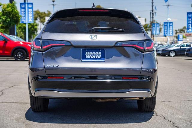 Photo of 2024 Modern Steel Metallic Honda HR-V