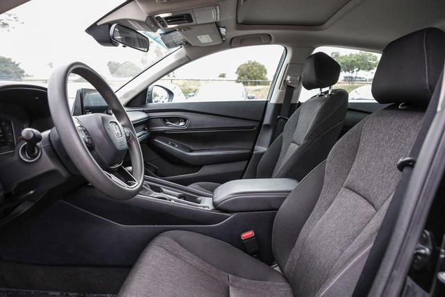 Photo of 2023 Crystal Black Pearl Honda Accord