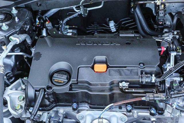 Photo of 2026 Gray Honda HR-V