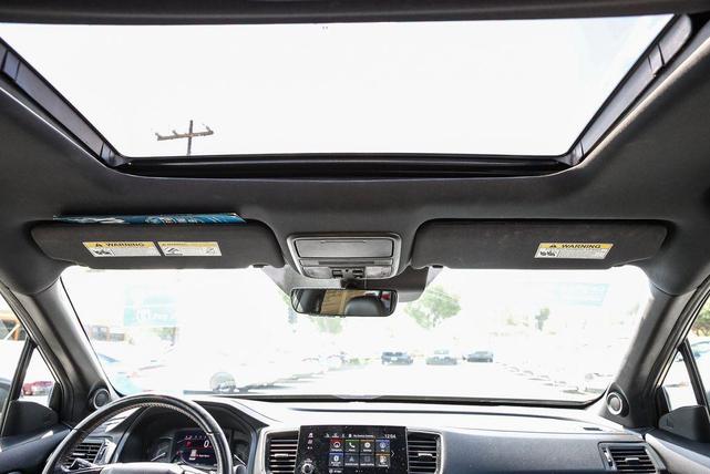 Photo of 2023 Lunar Silver Metallic Honda Passport