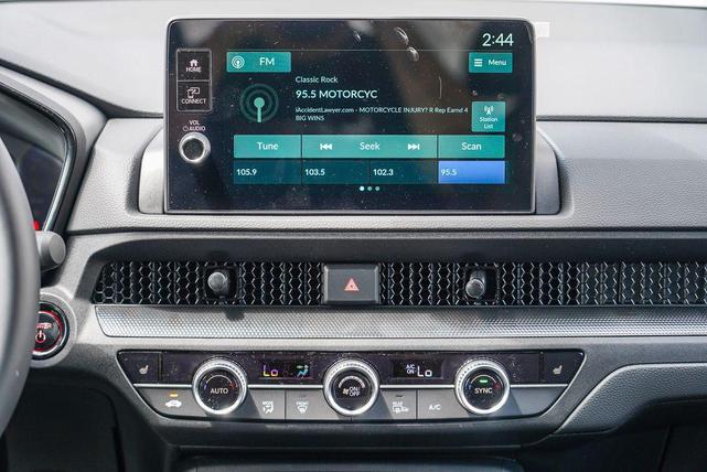Photo of 2026 Platinum White Pearl Honda CR-V Hybrid