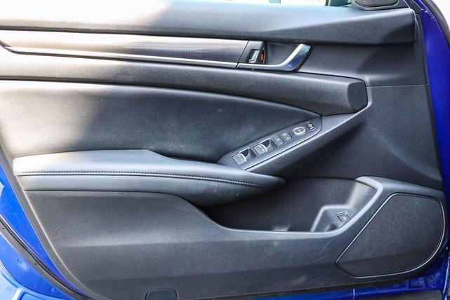 Photo of 2022 Still Night Pearl Honda Accord