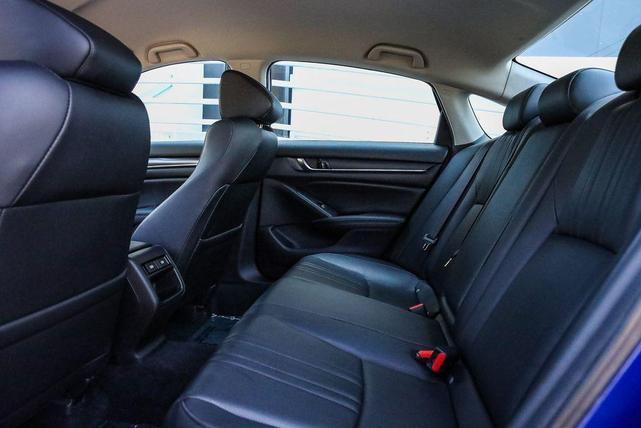 Photo of 2022 Still Night Pearl Honda Accord
