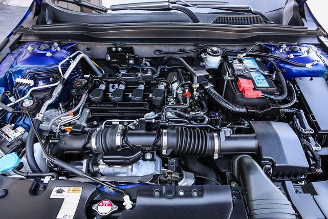 Photo of 2022 Still Night Pearl Honda Accord