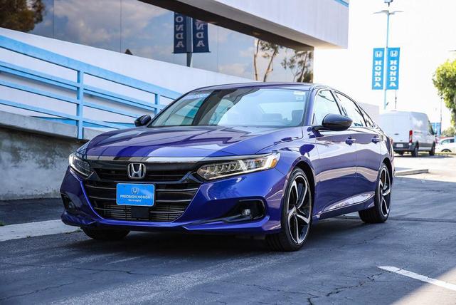 Photo of 2022 Still Night Pearl Honda Accord