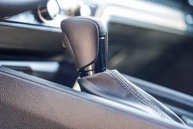 Photo of 2023 Lunar Silver Metallic Honda Accord