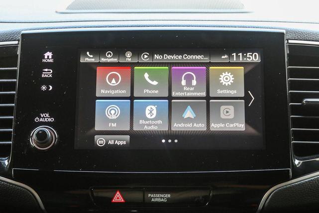 Photo of 2022 Platinum White Pearl Honda Pilot