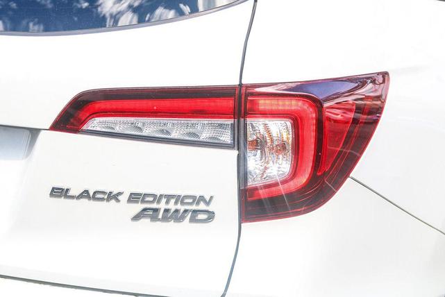 Photo of 2022 Platinum White Pearl Honda Pilot