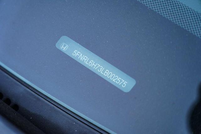 Photo of 2020 Platinum White Pearl Honda Odyssey