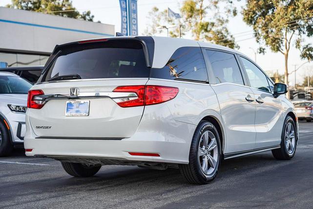 Photo of 2020 Platinum White Pearl Honda Odyssey
