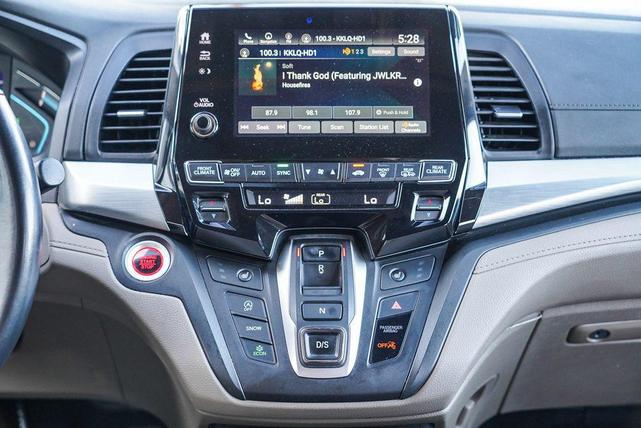Photo of 2020 Platinum White Pearl Honda Odyssey