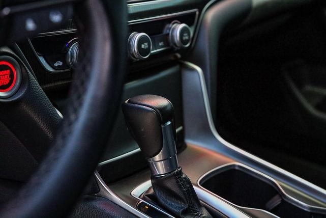 Photo of 2022 Sonic Gray Pearl Honda Accord