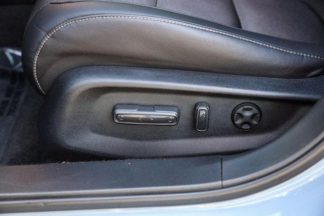 Photo of 2022 Sonic Gray Pearl Honda Accord