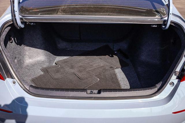 Photo of 2022 Sonic Gray Pearl Honda Accord