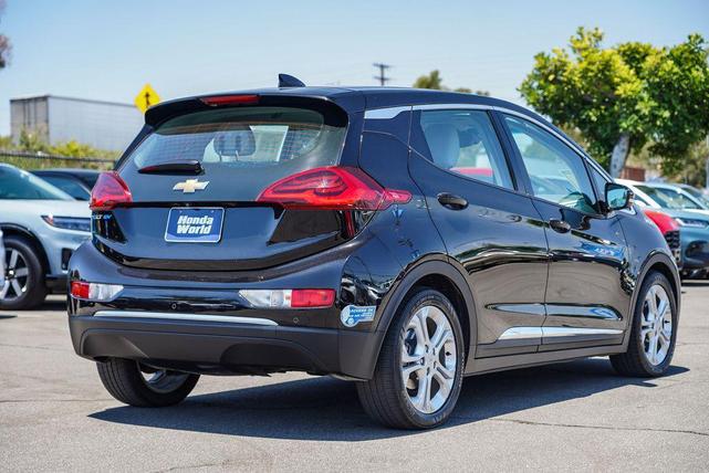 Photo of 2021 Mosaic Black Metallic Chevrolet Bolt EV
