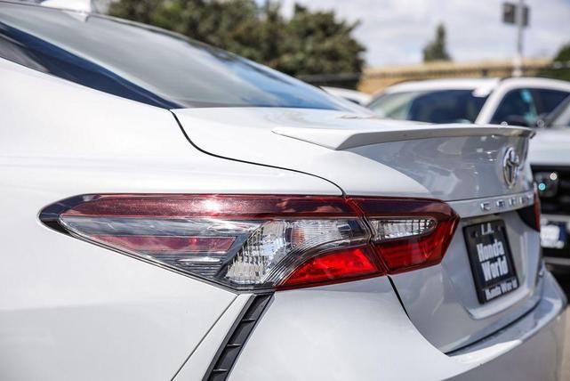 Photo of 2022 White Toyota Camry