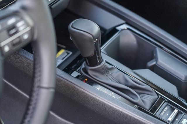 Photo of 2025 Platinum White Pearl Honda Accord Hybrid