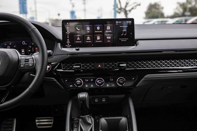 Photo of 2025 Urban Gray Pearl Honda Accord Hybrid